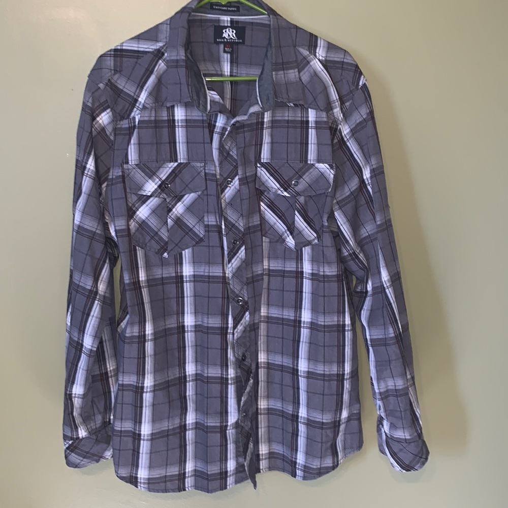 Men’s Button Up